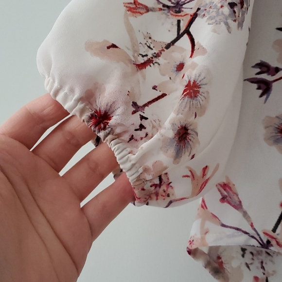 H&M | Floral Blouse - Picture 3 of 3